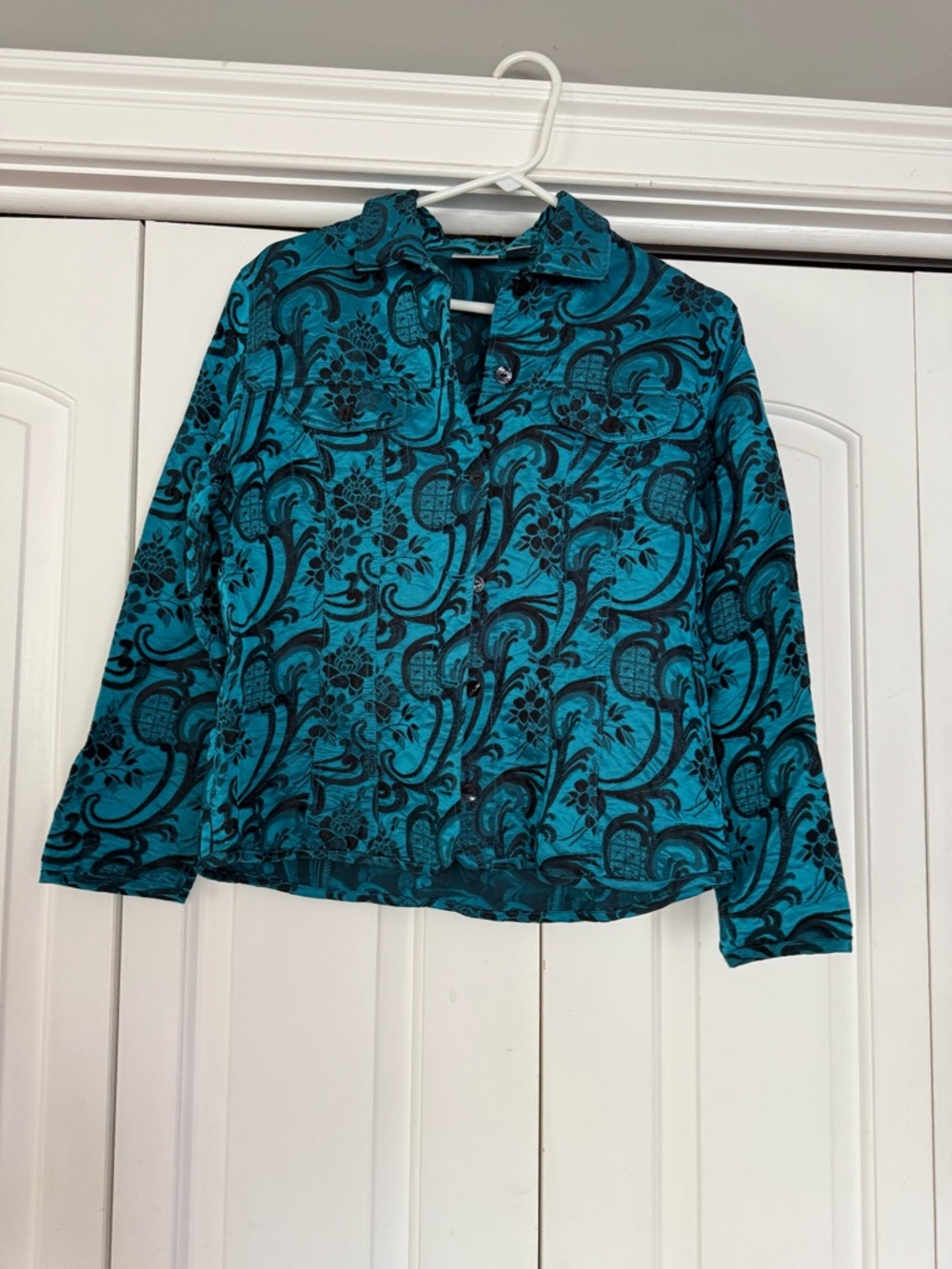 Chico's Turquoise and Black Floral Button-Front Shacket - Metallic Sheen